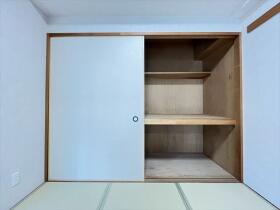 宝マンション日比野