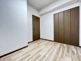 宝マンション日比野