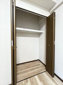 宝マンション日比野