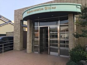 宝マンション日比野