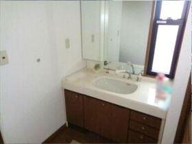 四日市市川島町　中古一戸建て