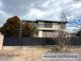 四日市市川島町　中古一戸建て