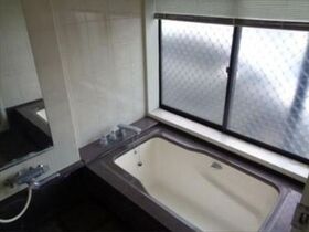 四日市市川島町　中古一戸建て