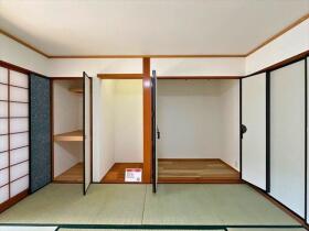 四日市市伊坂台3丁目　中古一戸建て