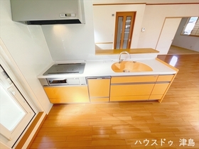 愛西市早尾町南川並　中古一戸建て