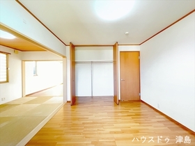 愛西市早尾町南川並　中古一戸建て