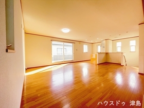 愛西市早尾町南川並　中古一戸建て