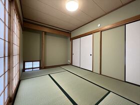 桑名市大山田4丁目　中古一戸建て