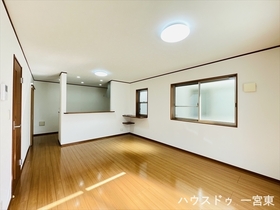 一宮市長島町3丁目　中古一戸建て