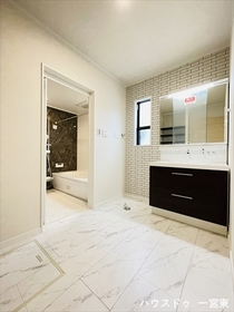 一宮市富士4丁目　全2棟　1号棟　未入居一戸建て