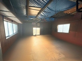 ●四日市市東坂部町　中古一戸建て