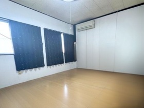 ●四日市市東坂部町　中古一戸建て