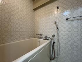 パレス入船 B棟