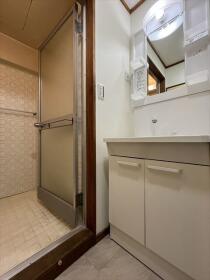 パレス入船 B棟