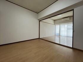 パレス入船 B棟