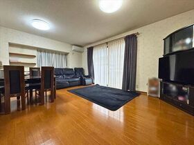 ●桑名市星見ヶ丘2丁目　中古一戸建て