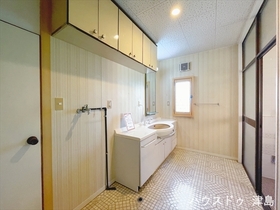愛西市勝幡町東町　中古一戸建て