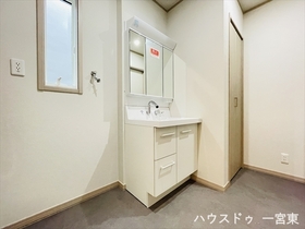 一宮市木曽川町黒田III　全2棟　B号棟　新築一戸建て