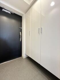 ファミリアーレ当知東