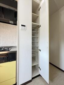 ファミリアーレ当知東