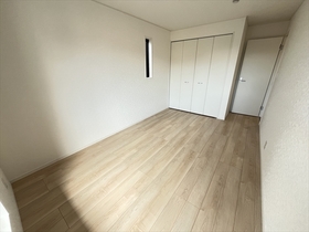 クレイドルガーデン東海市高横須賀町第4　全3棟　2号棟　新築一戸建て