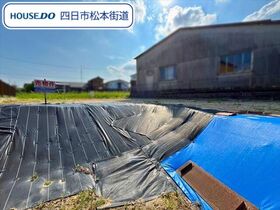 四日市市南いかるが町　建築条件なし土地