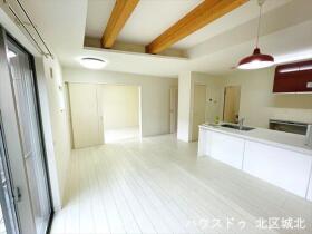 名古屋市北区西味鋺5丁目　中古一戸建て