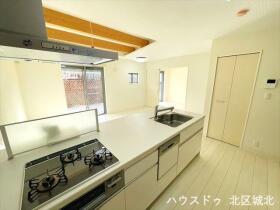 名古屋市北区西味鋺5丁目　中古一戸建て