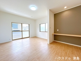 津島市莪原町字みずほ　中古一戸建て