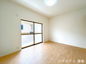 津島市莪原町字みずほ　中古一戸建て