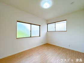 津島市莪原町字みずほ　中古一戸建て