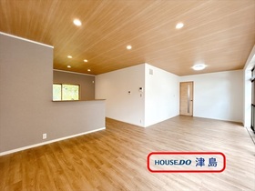 津島市莪原町字みずほ　中古一戸建て