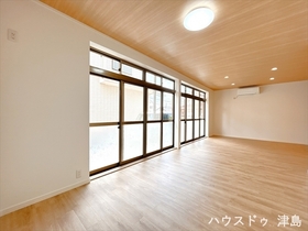 津島市莪原町字みずほ　中古一戸建て