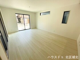グラファーレ名古屋市北区喜惣治4期　全2棟　2号棟　新築一戸建て