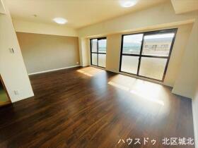 宝マンション中切町