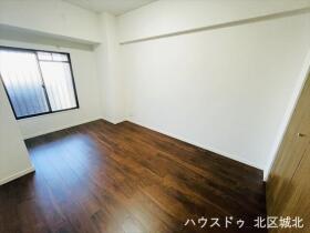 宝マンション中切町