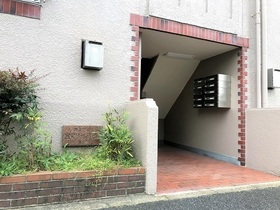 宝マリーンハイツB棟