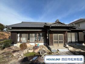 四日市市笹川5丁目　中古一戸建て