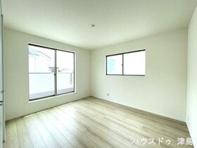 津島市藤浪町5丁目　全5棟　D号棟　新築一戸建て