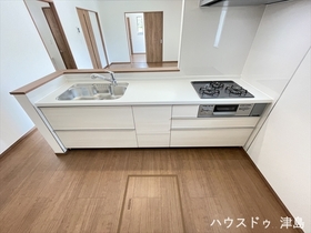 津島市藤浪町5丁目　全5棟　E号棟　新築一戸建て