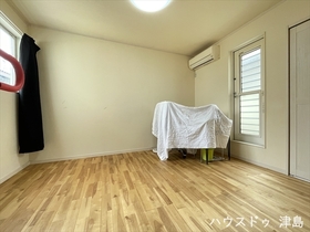 津島市立込町4丁目　中古一戸建て