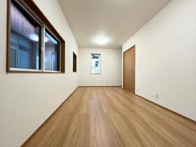 四日市市西富田2丁目　中古一戸建て