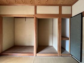 四日市市山之一色町　中古一戸建て