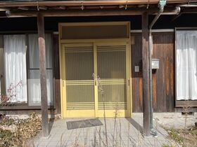 四日市市山之一色町　中古一戸建て