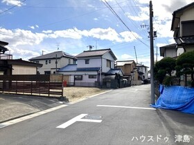 愛西市町方町南堤外　建築条件なし土地