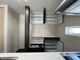 四日市市高花平1丁目　中古一戸建て