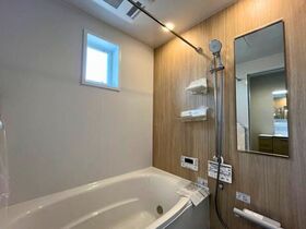 四日市市高花平1丁目　中古一戸建て