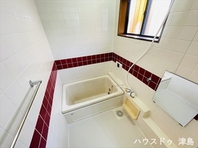 ※●津島市百町字みどり台　中古一戸建て