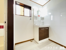 ※●津島市百町字みどり台　中古一戸建て