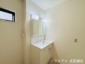 リガーレ名古屋市北区柳原1期　全4棟　2号棟　新築一戸建て